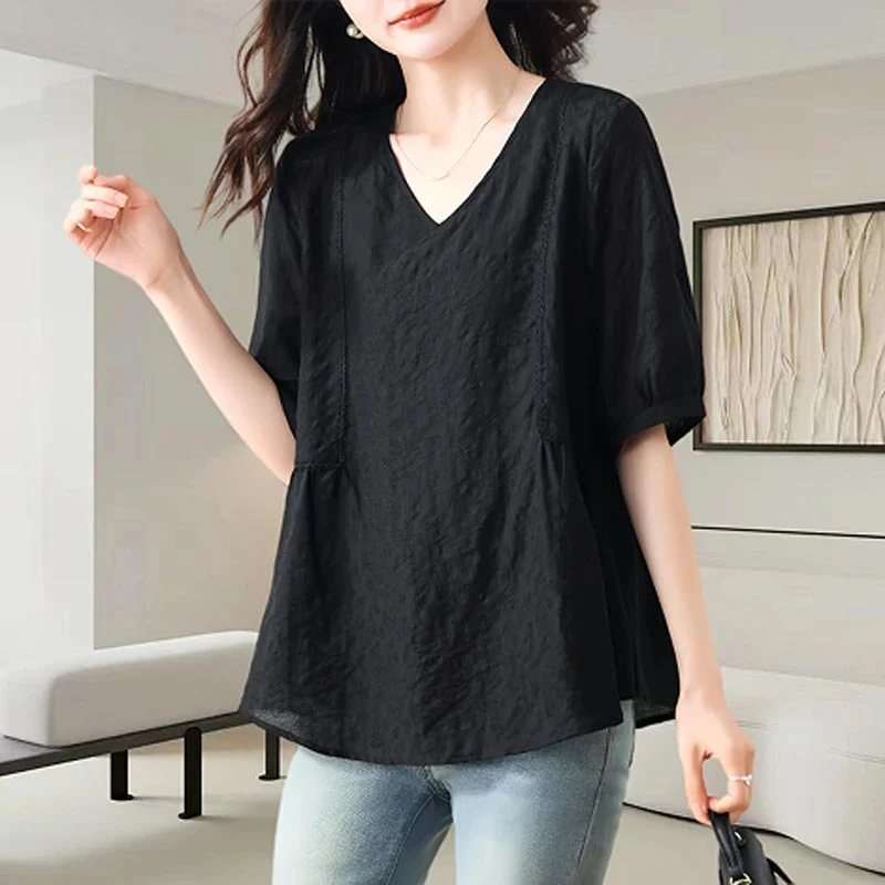 2025夏季欧货新款宽松大码吃V领设计感显瘦短袖衬衫女简约风上衣