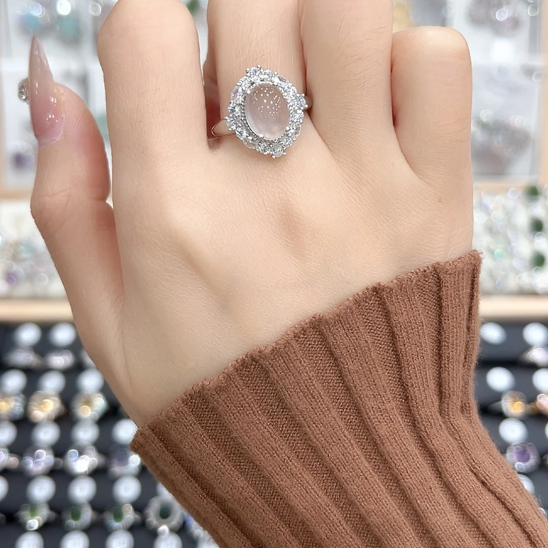 温***女银S925镶嵌芙蓉石戒指