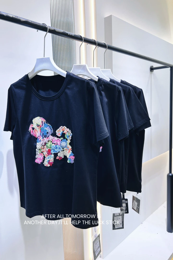 【Q-xyy服饰】彩色小狗T黑色 25139