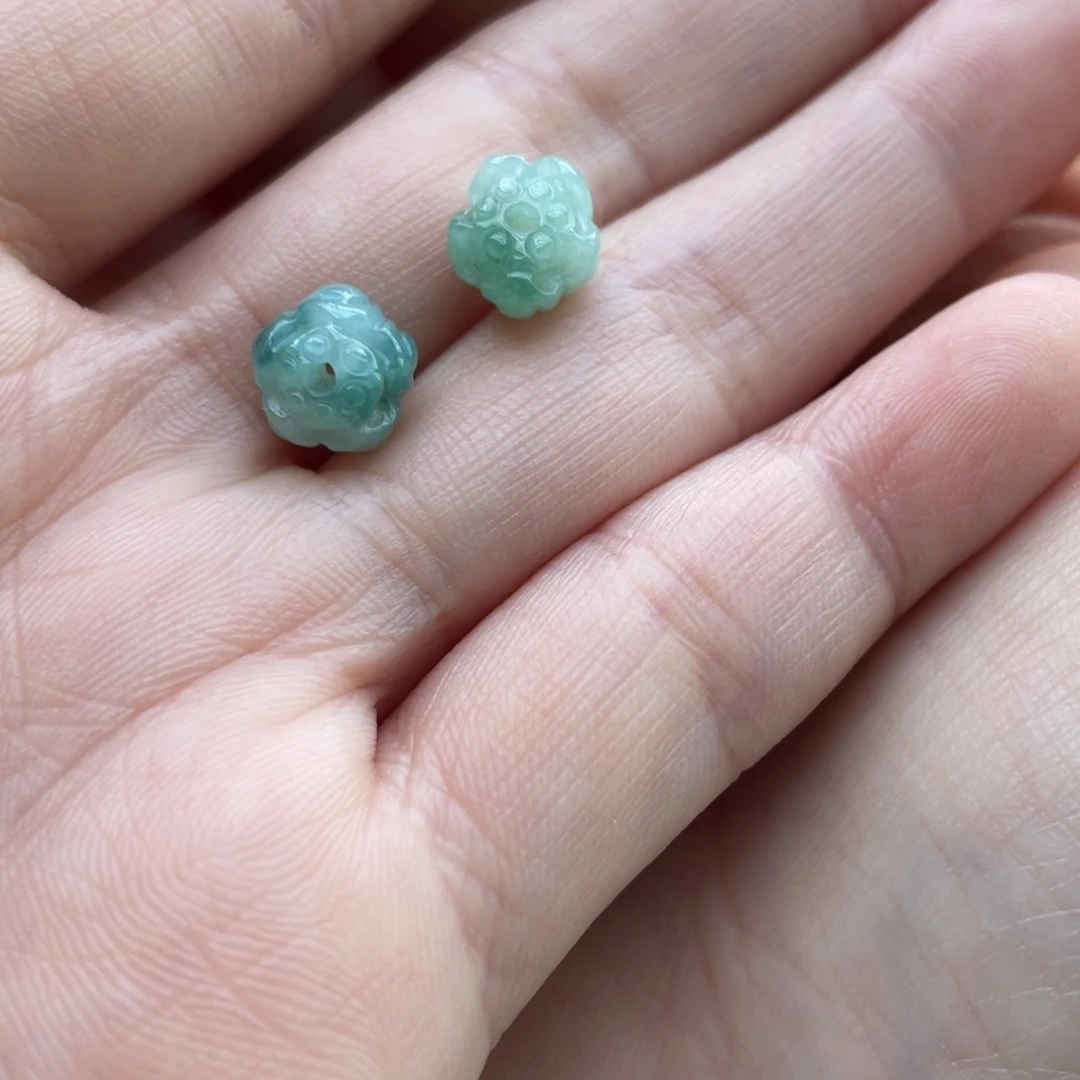 翡翠颈饰未镶嵌A*莲花珠