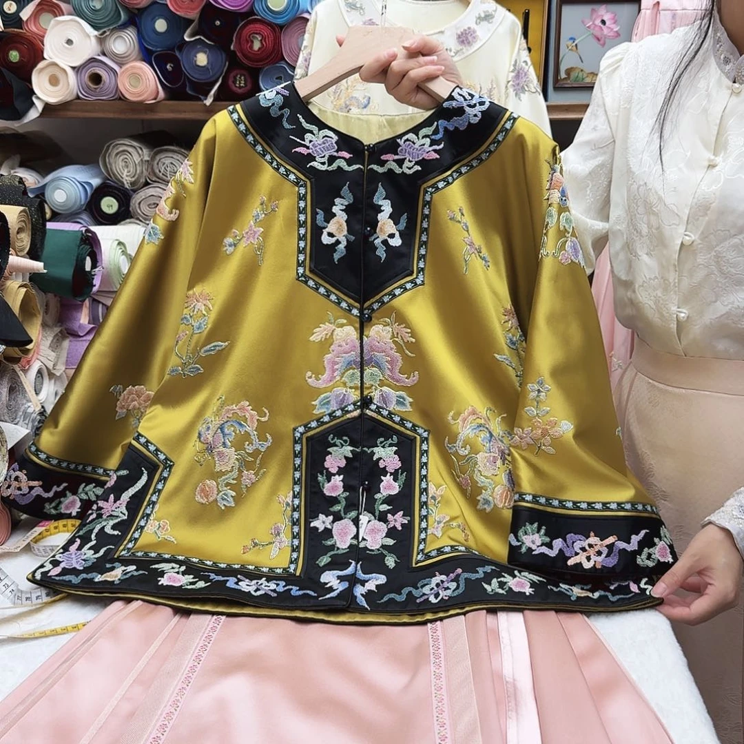 苏绣太太服1.胸围116.衣长64