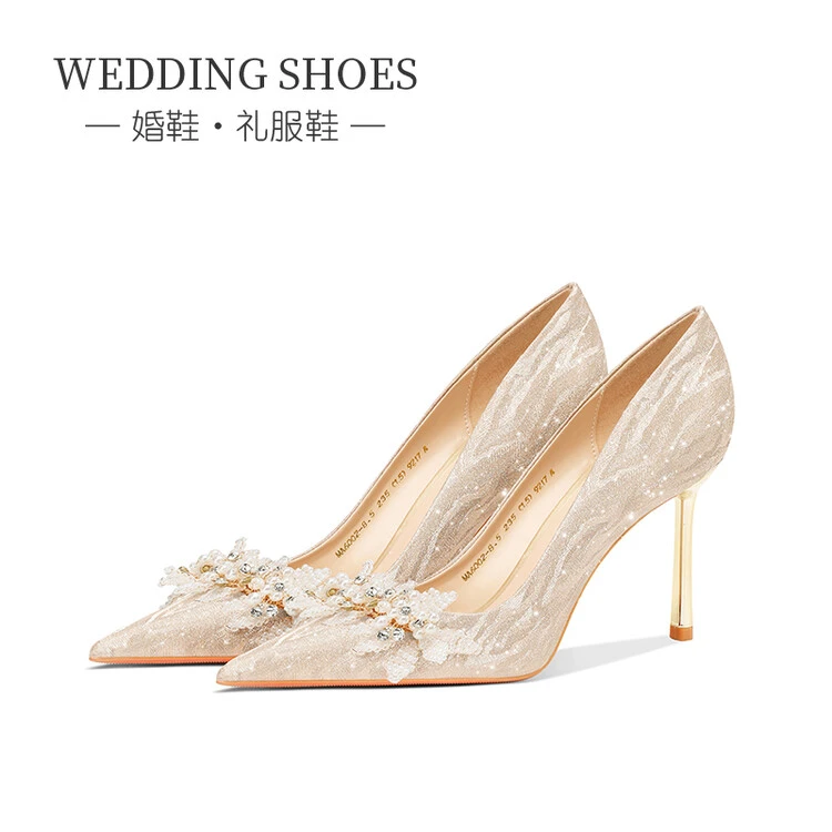 细跟单鞋高跟花朵白色花朵女单鞋宴会浅口水晶鞋伴娘法式白色