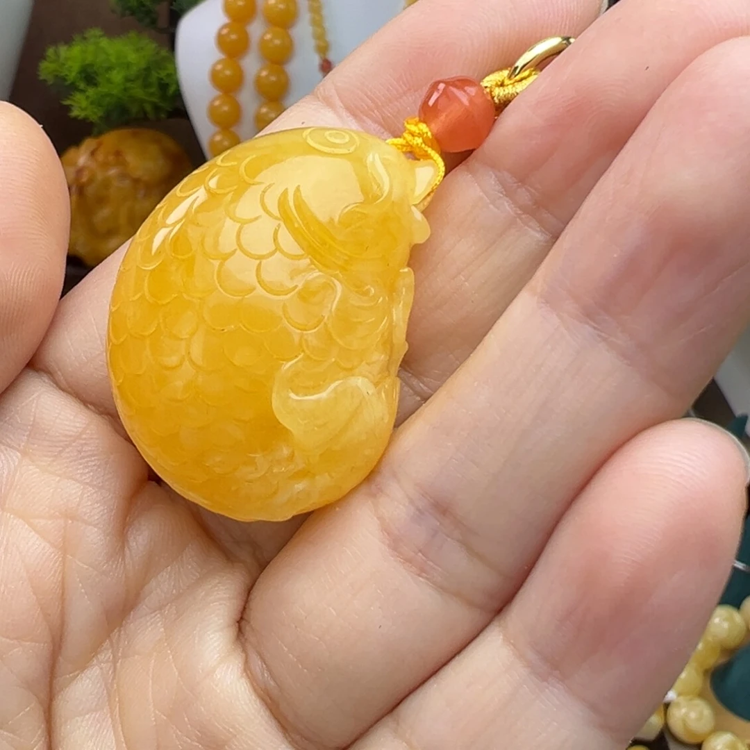 蜜蜡吊坠(赠链)未镶嵌