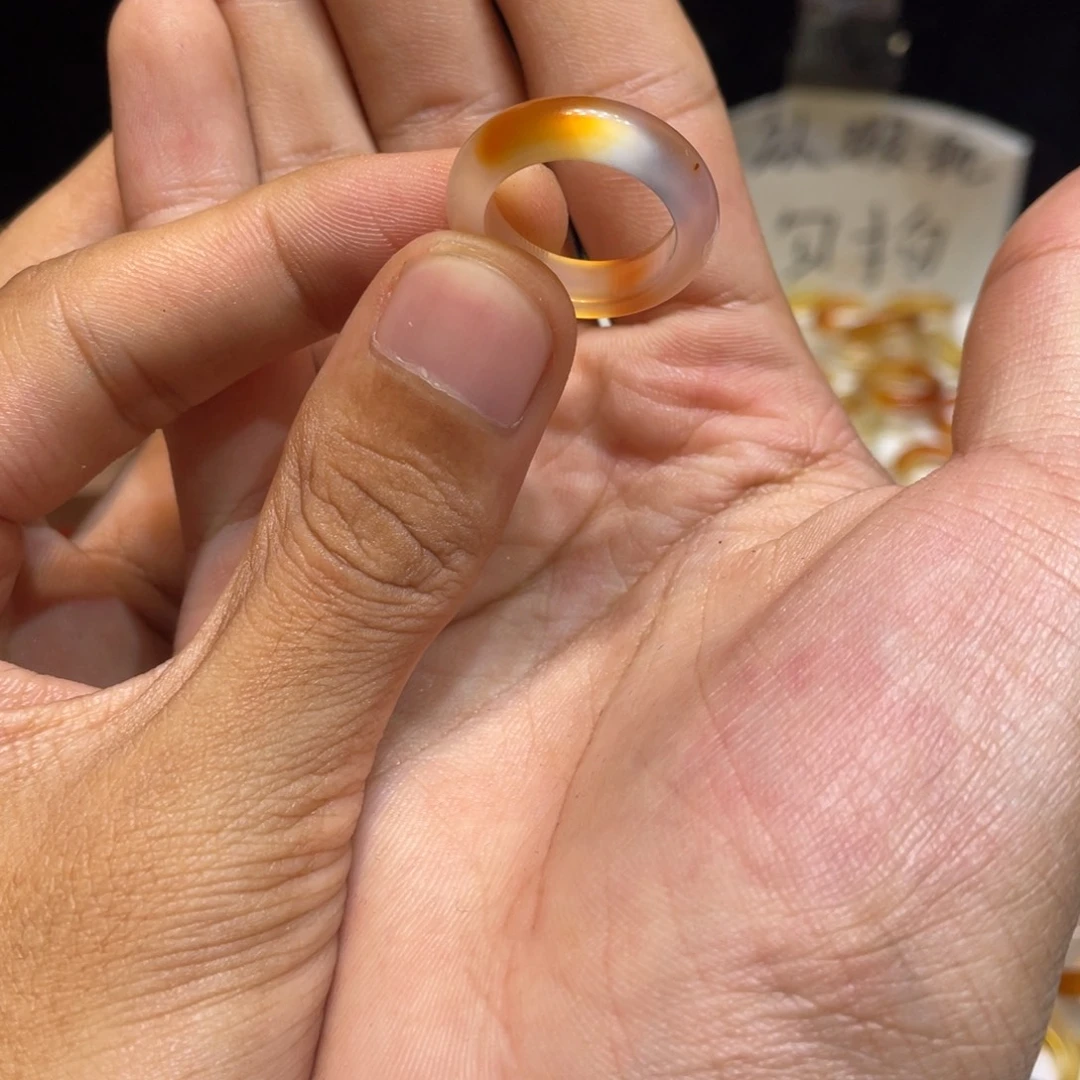 玛瑙/玉髓未镶嵌戒指597号港13 默认瑕疵