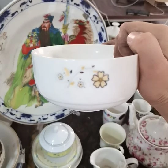 瓷器微瑕不退不换2个