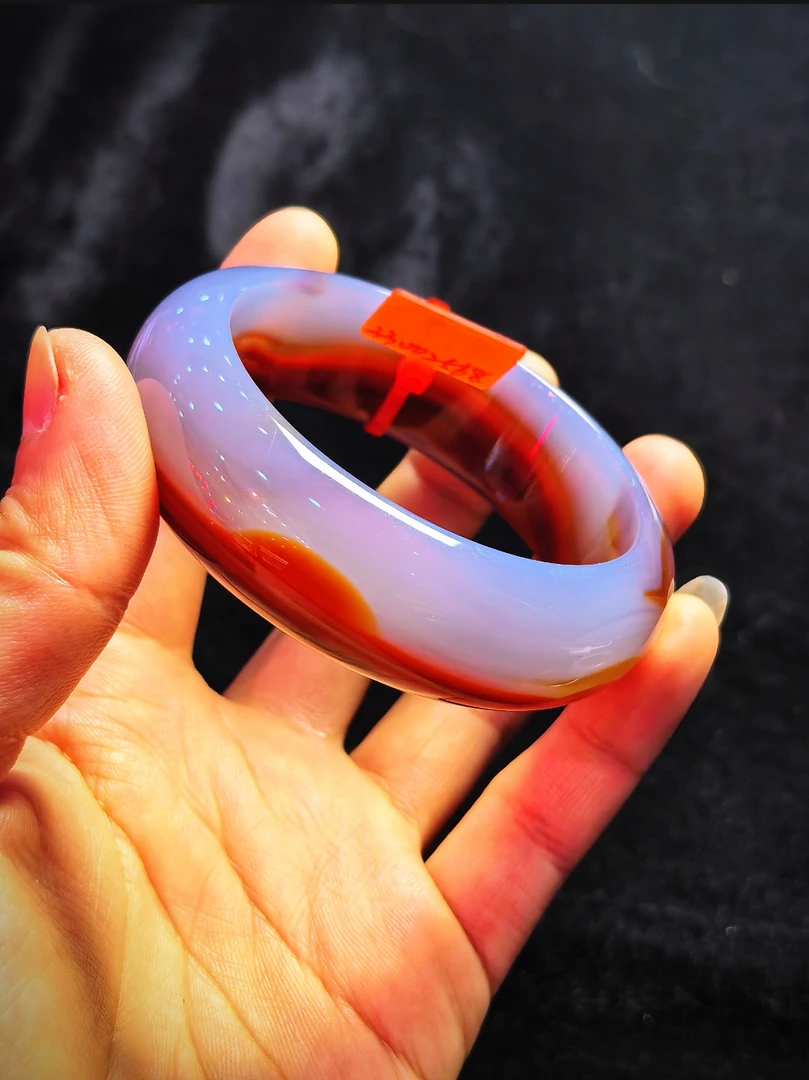 日出象形天然玛瑙手镯