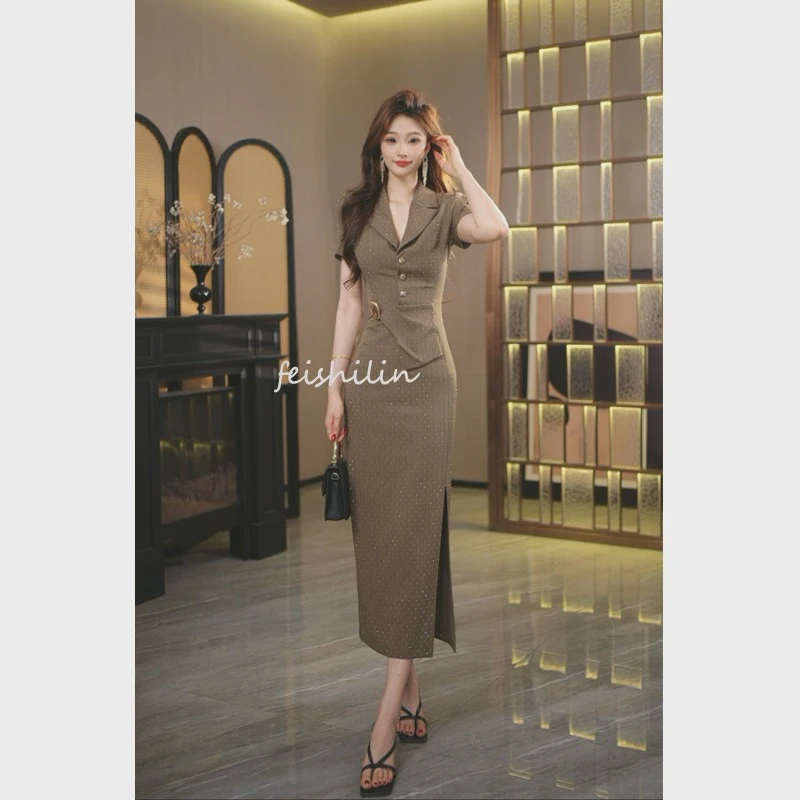 高端轻奢咖色翻领短袖收腰修身气质西装连衣裙2025年新款夏季女装