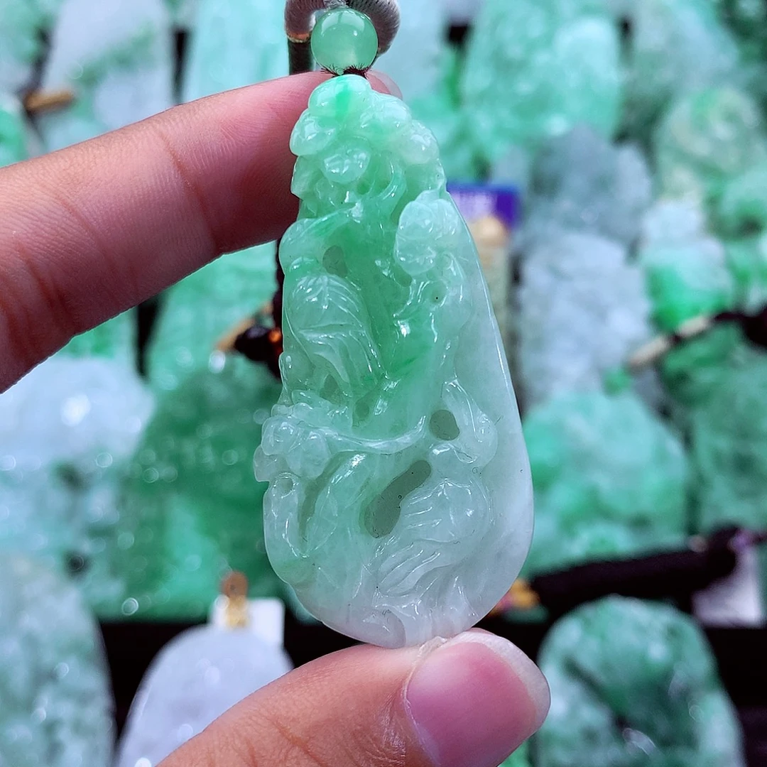 翡翠未镶嵌吊坠(不含链)