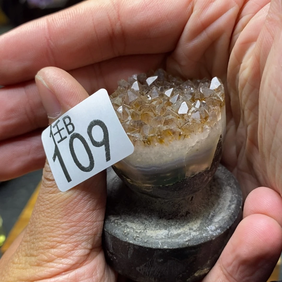 水晶大型摆件（非配饰）未镶嵌