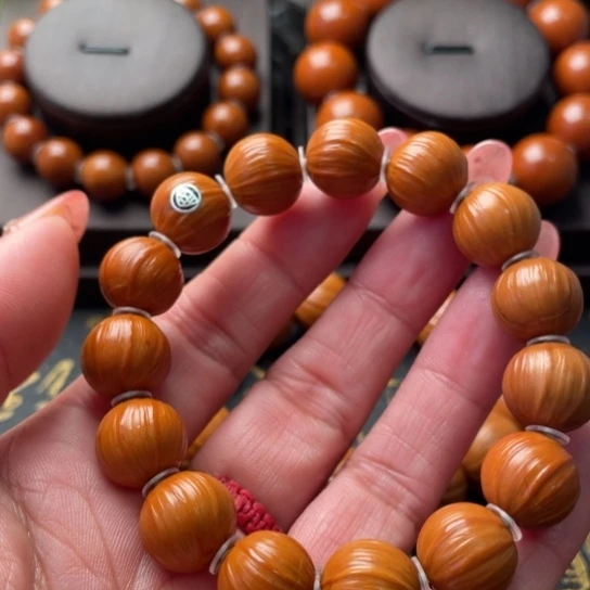 青***泵吊坠橄榄核橄榄1.4