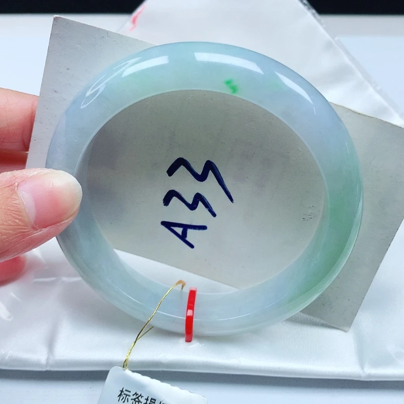 【闪购商品】翡翠手镯未镶嵌57圈