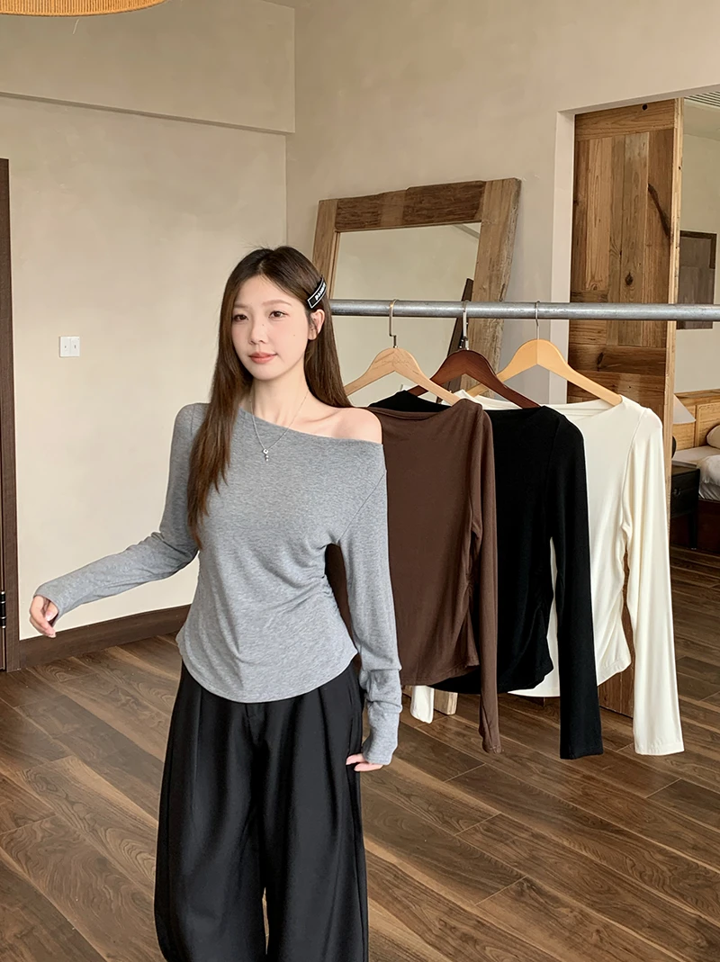 2025秋装新款胖mm大码女韩系百搭斜领纯色修身显瘦长袖上衣A2168