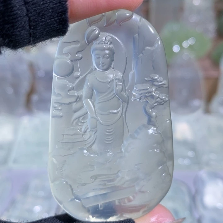 岫玉未镶嵌颈饰吊坠
