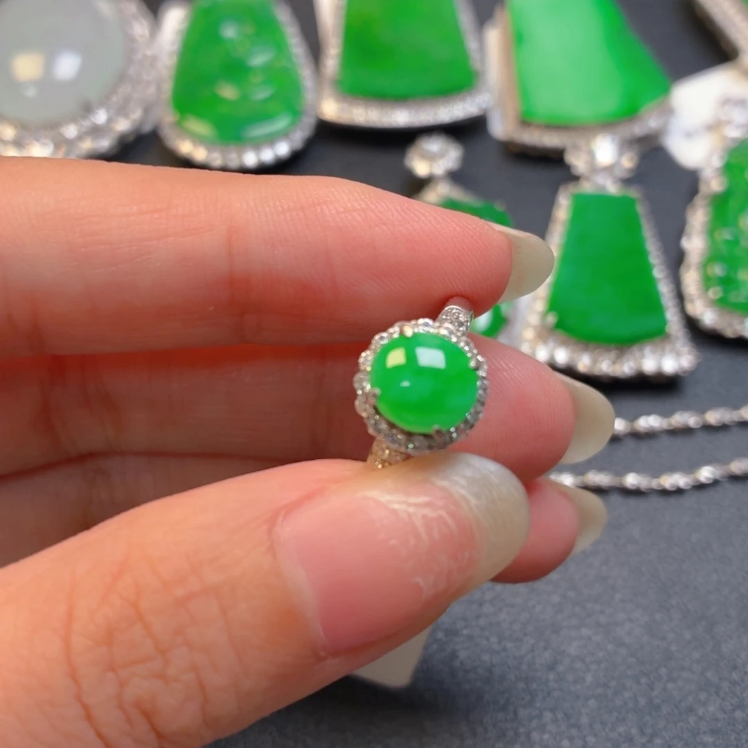 翡翠银S925镶嵌颈饰