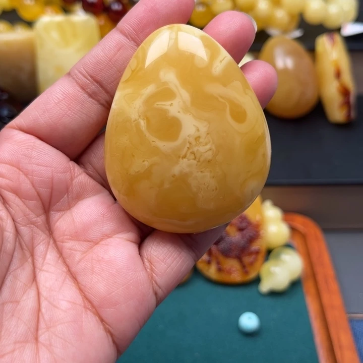 琥珀未镶嵌珠宝奇石M232号妖花水滴