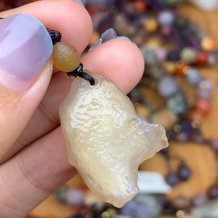 玛瑙/玉髓未镶嵌珠宝半成品