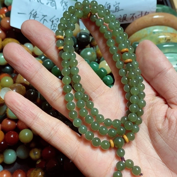 透闪石质玉手链未镶嵌