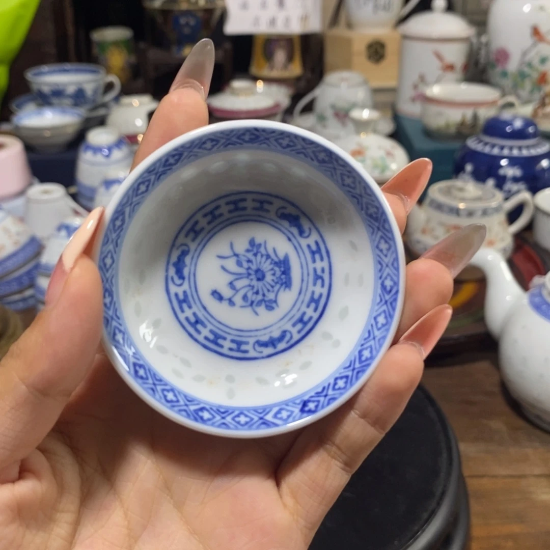 摆件青花玲珑口径6.5公分