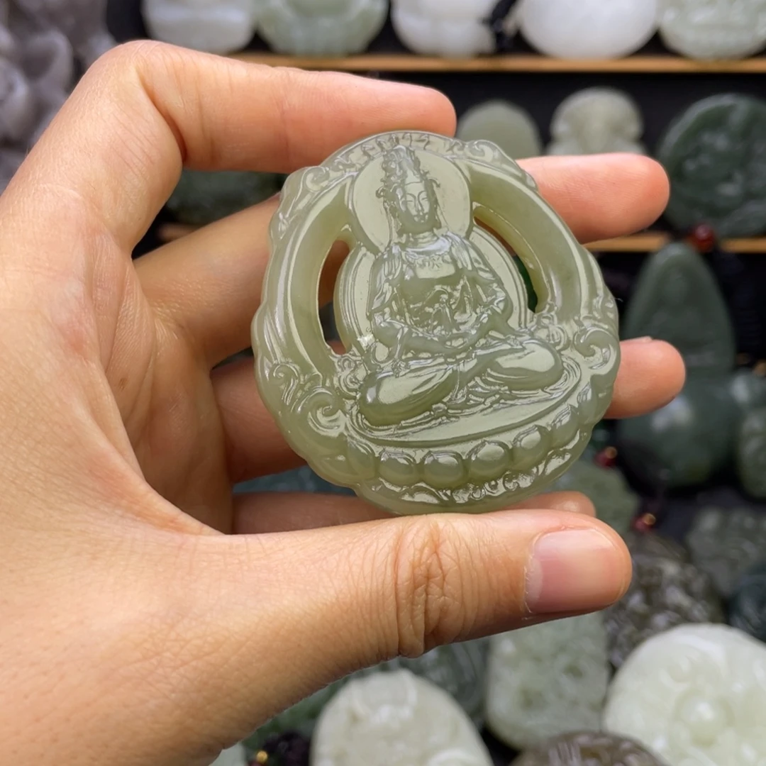 幸***7和田玉未镶嵌颈饰