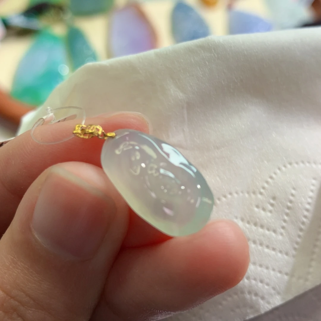 【闪购商品】翡翠吊坠(不含链)未镶嵌 3412