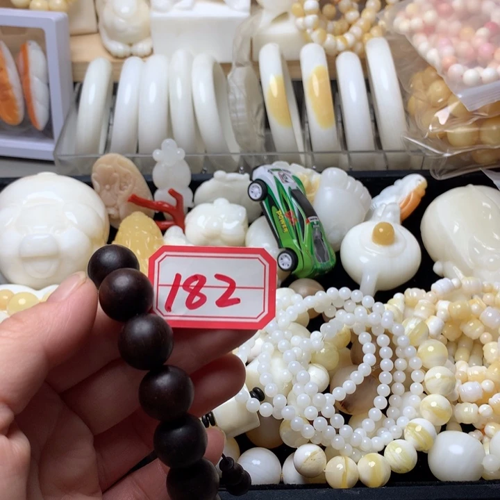 大果紫檀（缅甸花梨）182。0.5冰链子