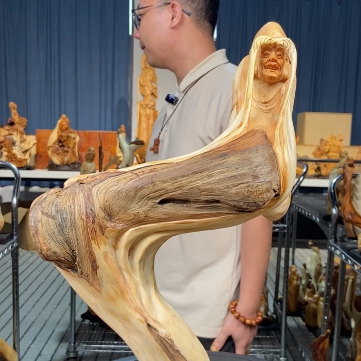 柏木（崖柏）随型摆件