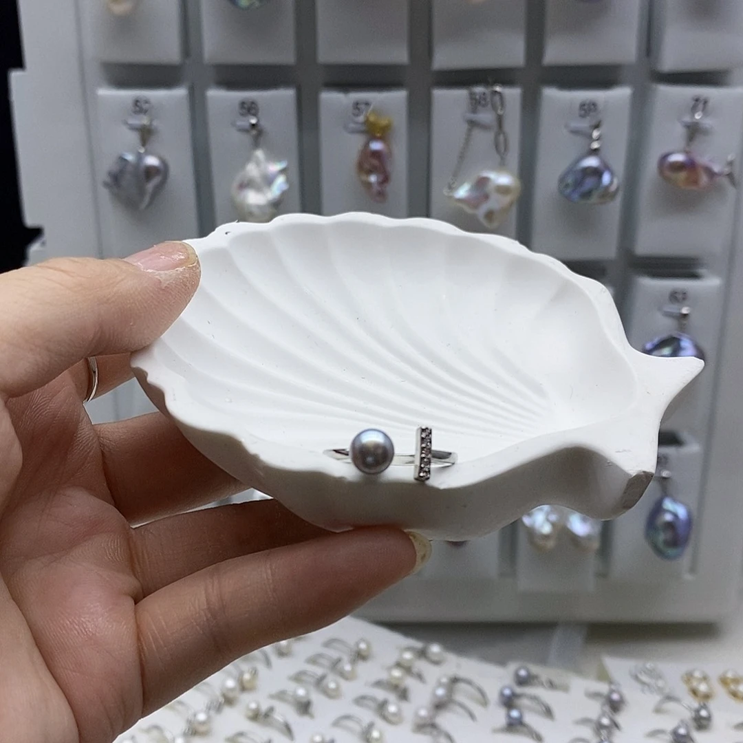 合金耳饰淡水珍珠