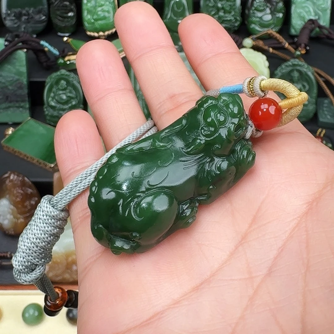 和田玉未镶嵌挂件