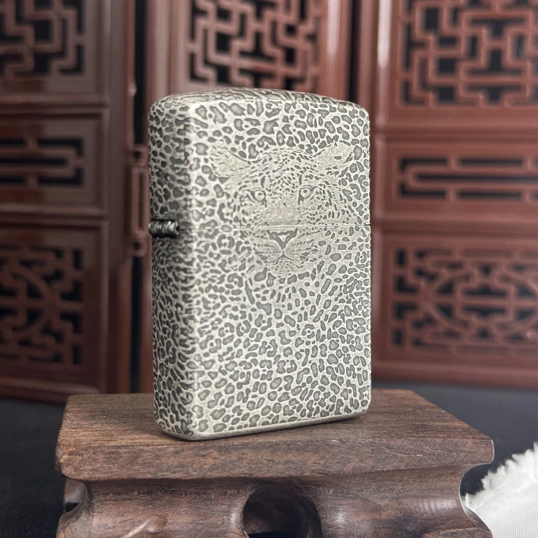 ZIPPO打火机  古银豹子 162盔甲煤油打火机 送礼物 DYJ1