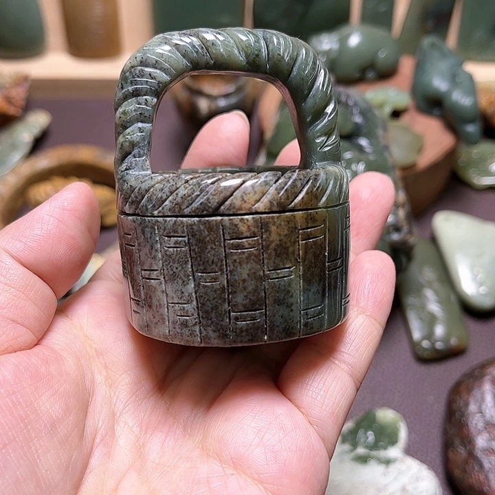 岫岩河磨玉（透闪石质玉）手绳未镶嵌