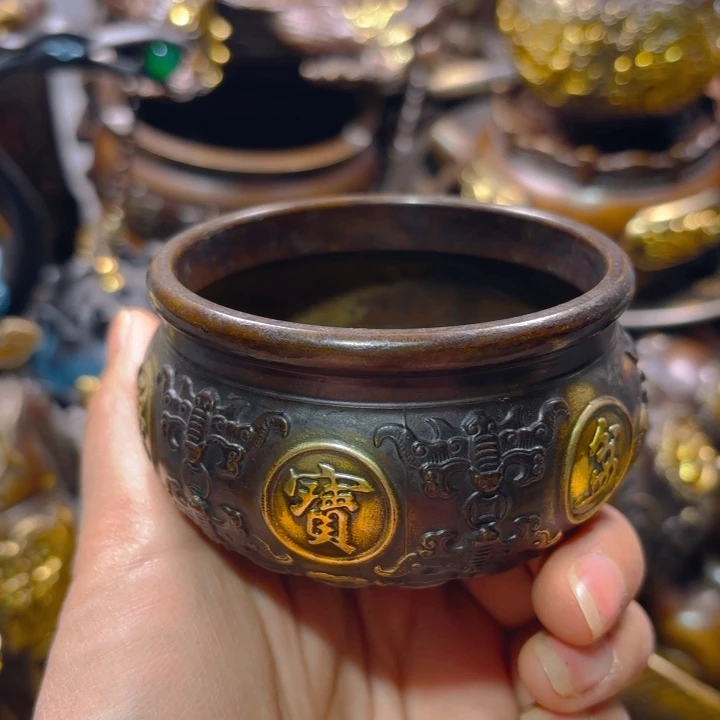 铜器摆件收收藏藏