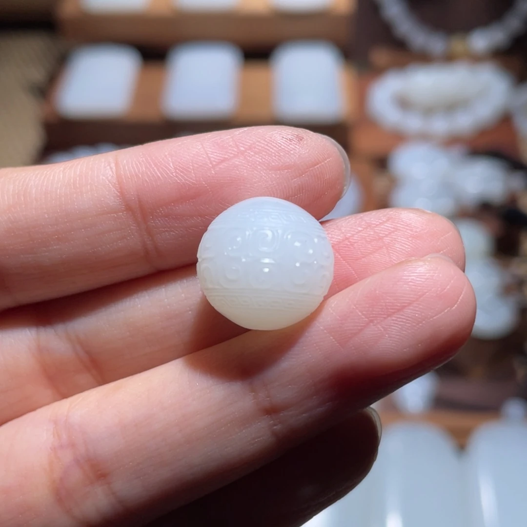 未镶嵌手链和田玉卡15