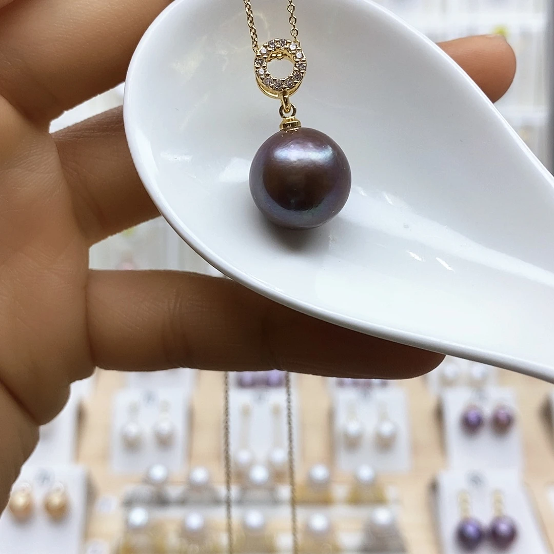 淡水珍珠颈饰合金