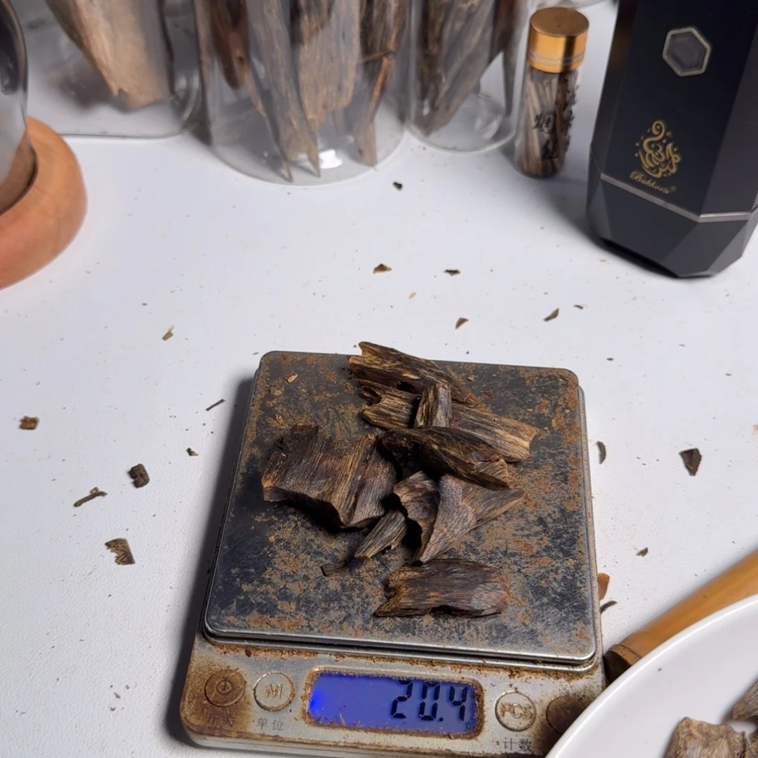 斑纹漆（虎斑木）幸*陆河漏油沉水料快20克