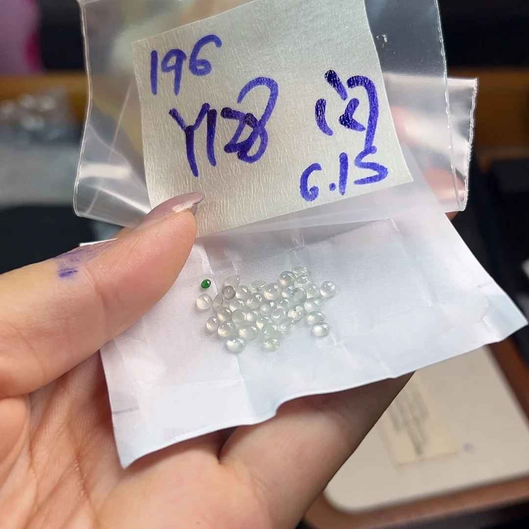 【闪购商品】定制翡翠未镶嵌觉***虫翡翠