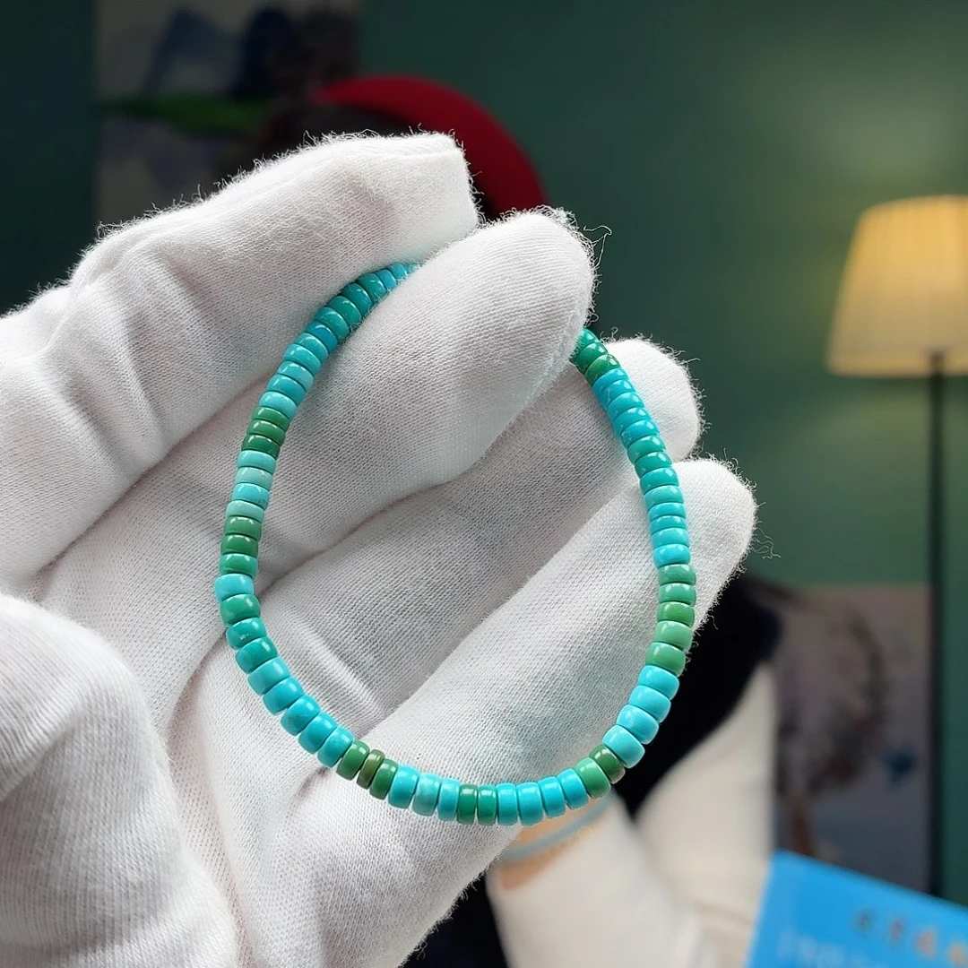 绿松石未镶嵌颈饰