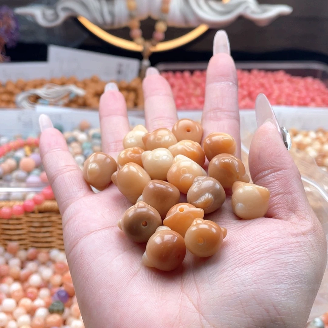 白玉菩提吊坠a15mm15颗。考拉