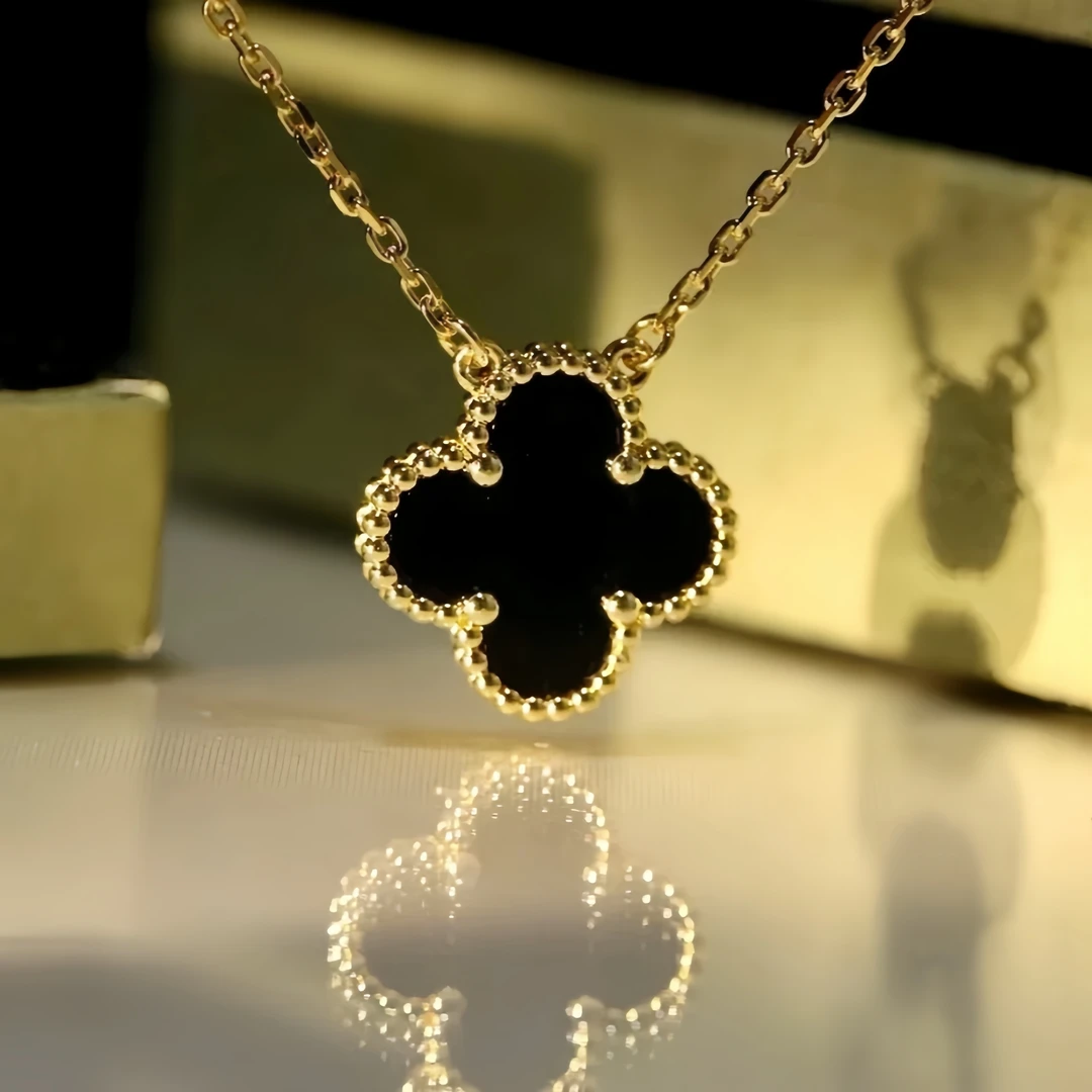 18K金四叶草单花套链欧洲顶版重金重工版