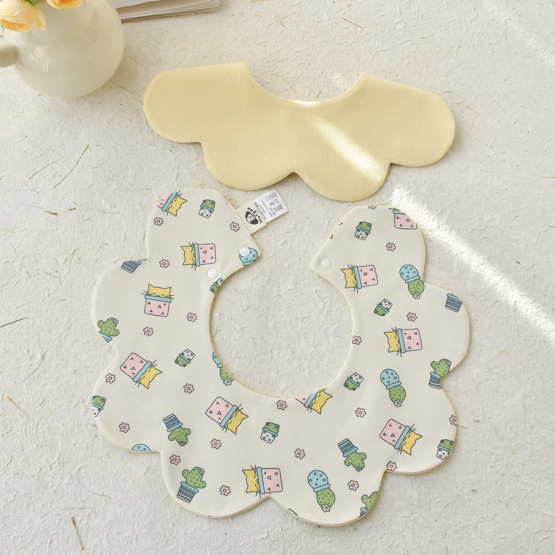 [y316]花坛小猫口水巾围兜新生儿防吐奶柔软透气可爱ins风