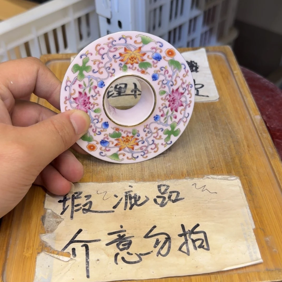 微瑕疵介意勿拍陶瓷器皿A883