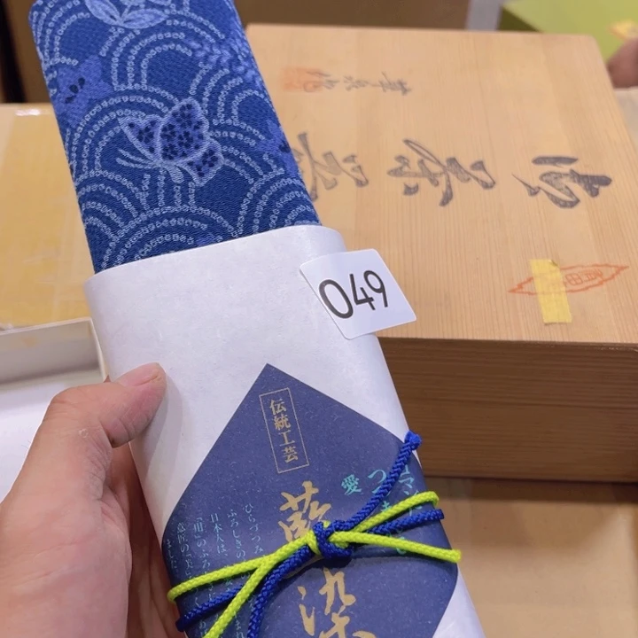盖碗瓷器的造型和造型也很