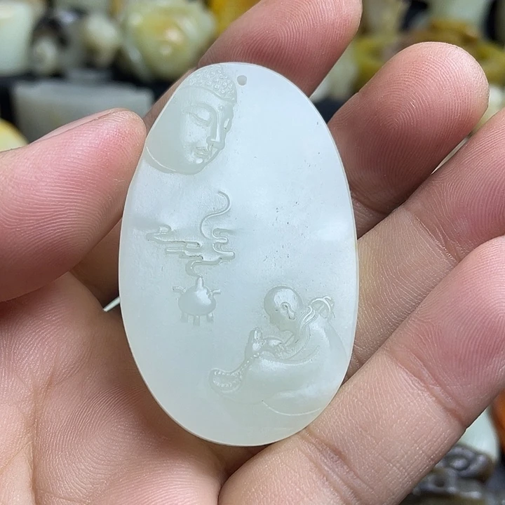 颈饰未镶嵌和田玉
