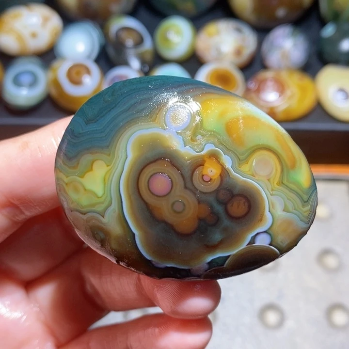未镶嵌玛瑙/玉髓珠宝半成品49
