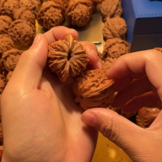 冷***冰文玩核桃吊坠四座楼