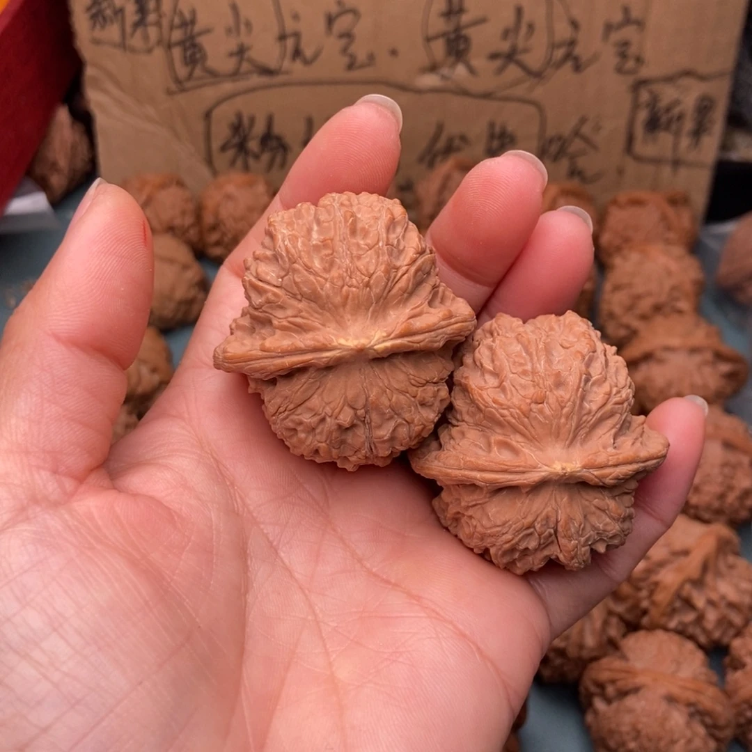 S***7文玩核桃吊坠血麒麟5