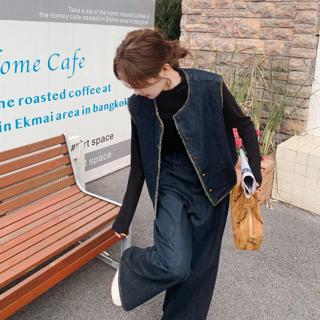 港味复古牛仔三件套女士2025春季新款设计感无袖马甲阔腿裤套装