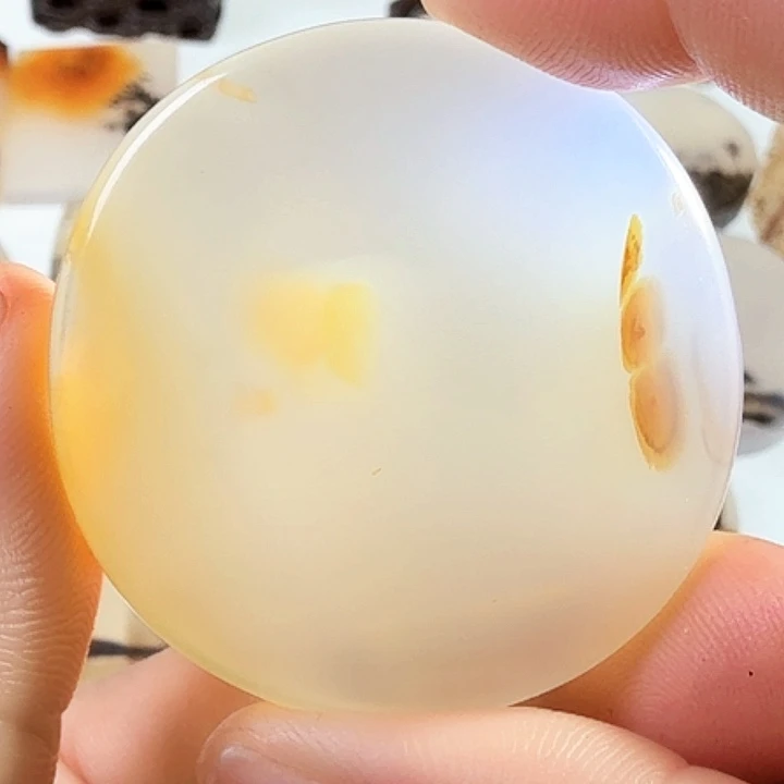 玛瑙/玉髓未镶嵌珠宝半成品