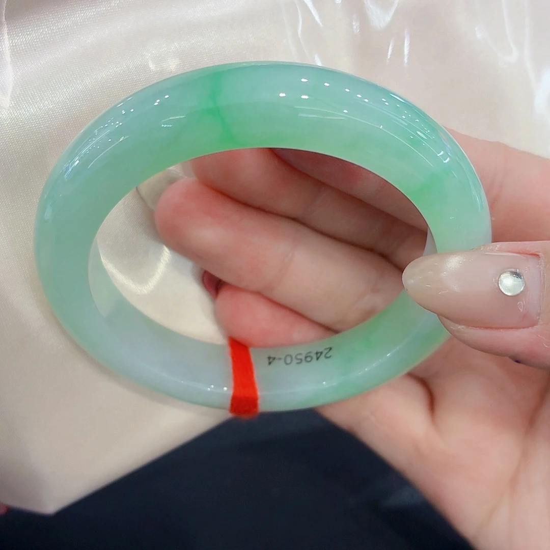 翡翠未镶嵌手镯翡翠54/55圈口（强推）