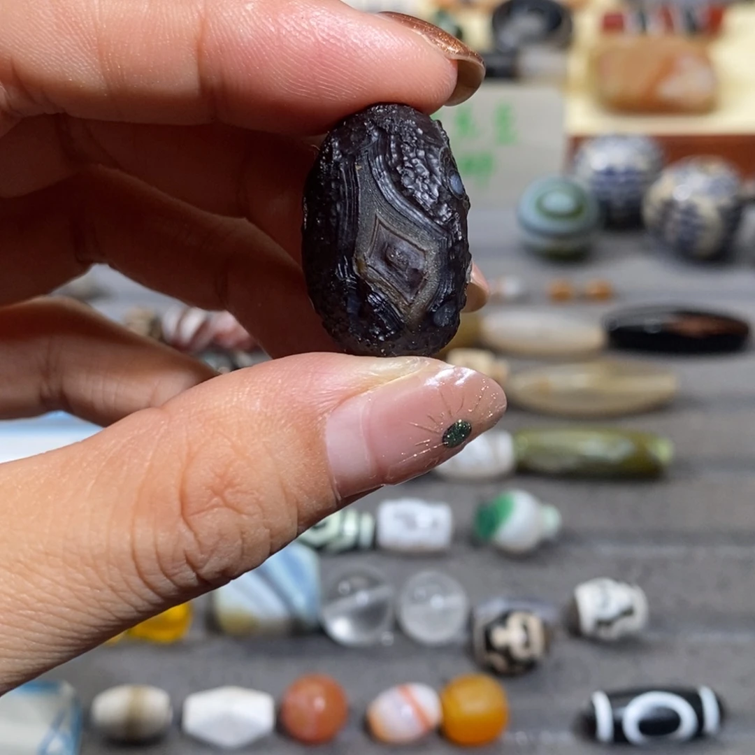 中***乐合金颈饰玛瑙/玉髓