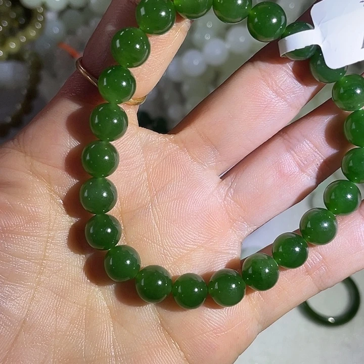 颈饰未镶嵌和田玉（糖玉）